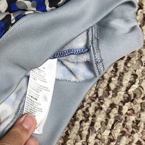 Nike - Picture 5 of 7